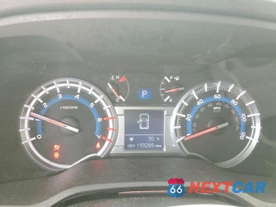 Zdjęcie 9 z 15 samochodu: 2014 TOYOTA 4RUNNER SR5 VIN:JTEBU5JR8E5181670 - miniatura