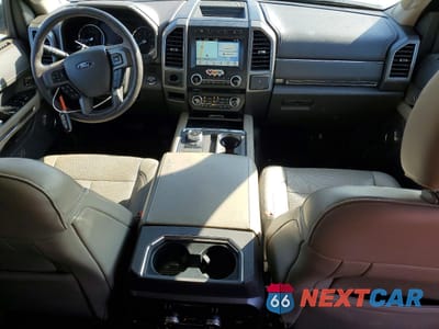 Zdjęcie 8 z 15 samochodu: 2018 FORD EXPEDITION XLT VIN:1FMJU1HTXJEA40941 - miniatura