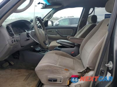 Zdjęcie 7 z 12 samochodu: 2003 TOYOTA SEQUOIA SR5 VIN:5TDZT34A53S167507 - miniatura