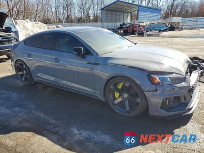 Czwarte zdjęcie samochodu z boku: 2019 AUDI RS5 VIN:WUABWCF57KA903659 - miniatura