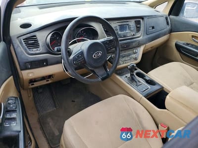 Zdjęcie 8 z 12 samochodu: 2016 KIA SEDONA LX VIN:KNDMB5C19G6113952 - miniatura