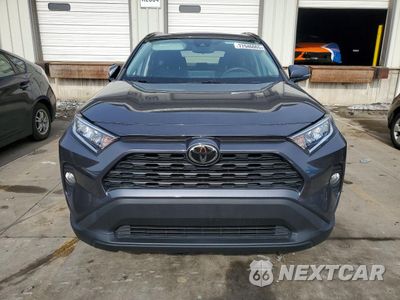 Piąte zdjęcie samochodu w środku: 2021 TOYOTA RAV4 XLE VIN:2T3W1RFV2MW119197 - miniatura