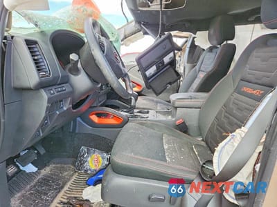 Zdjęcie 7 z 11 samochodu: 2022 NISSAN FRONTIER PRO-4X VIN:1N6ED1EK9NN636143 - miniatura