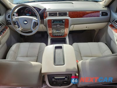 Zdjęcie 8 z 14 samochodu: 2012 CHEVROLET AVALANCHE LT VIN:3GNTKFE70CG308003 - miniatura