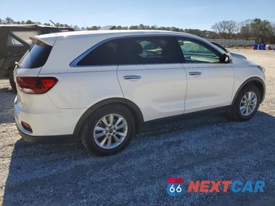 Trzecie zdjęcie samochodu z tyłu: 2019 KIA SORENTO LX VIN:5XYPG4A53KG580563 - miniatura