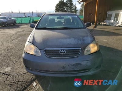 Piąte zdjęcie samochodu w środku: 2005 TOYOTA COROLLA CE VIN:1NXBR30E55Z384171 - miniatura