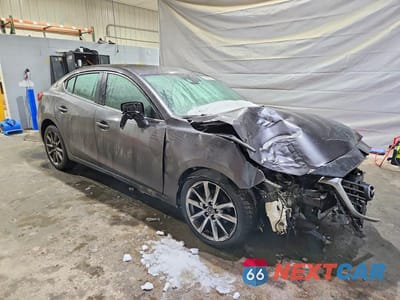 Czwarte zdjęcie samochodu z boku: 2018 MAZDA 3 TOURING VIN:3MZBN1V36JM193625 - miniatura