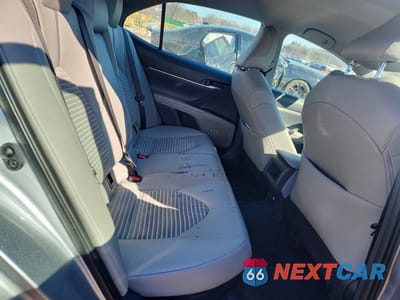 Zdjęcie 10 z 12 samochodu: 2022 TOYOTA CAMRY HYBRID VIN:4T1G31AK6NU583598 - miniatura