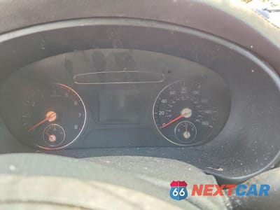 Zdjęcie 9 z 14 samochodu: 2016 KIA SORENTO LX VIN:5XYPG4A35GG061360 - miniatura