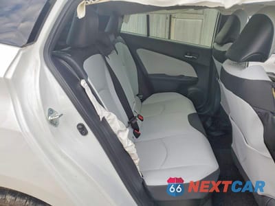 Zdjęcie 11 z 13 samochodu: 2021 TOYOTA PRIUS LIMITED VIN:JTDKAMFU7M3135309 - miniatura