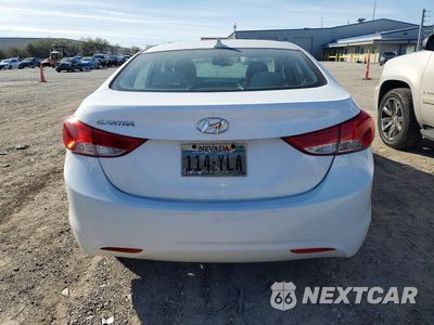 Zdjęcie 6 z 12 samochodu: 2013 HYUNDAI ELANTRA GLS VIN:5NPDH4AE1DH232899 - miniatura