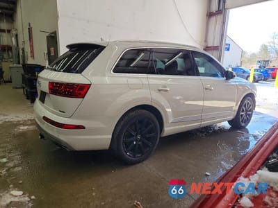 Trzecie zdjęcie samochodu z tyłu: 2019 AUDI Q7 PREMIUM PLUS VIN:WA1LAAF74KD034212 - miniatura