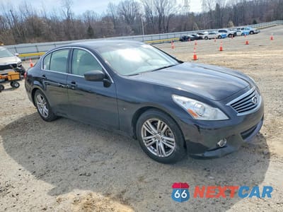Czwarte zdjęcie samochodu z boku: 2015 INFINITI Q40 BASE VIN:JN1CV6AP0FM580450 - miniatura