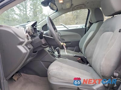 Zdjęcie 7 z 13 samochodu: 2013 CHEVROLET SONIC LT VIN:1G1JC5SB4D4120043 - miniatura