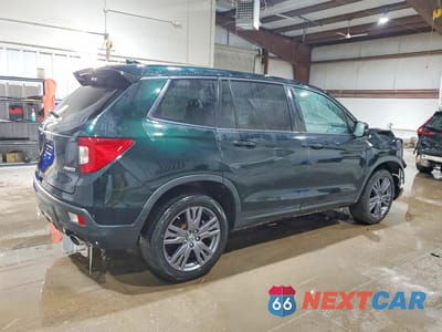 Trzecie zdjęcie samochodu z tyłu: 2019 HONDA PASSPORT EXL VIN:5FNYF8H57KB009265 - miniatura