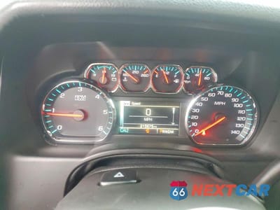 Zdjęcie 8 z 10 samochodu: 2016 CHEV SUBURBAN VIN:1GNSKHKC0GR146145 - miniatura