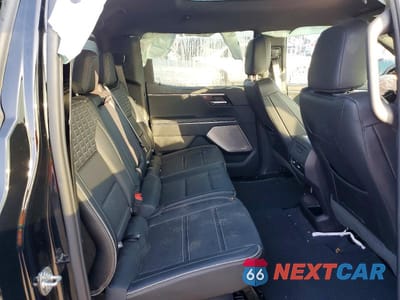 Zdjęcie 11 z 13 samochodu: 2025 GMC SIERRA DENALI VIN:1GT10MED0SU412955 - miniatura