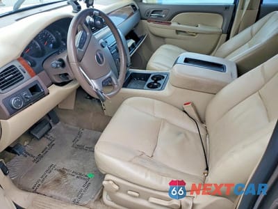 Zdjęcie 7 z 12 samochodu: 2012 GMC YUKON VIN:1GKS1CE06CR218917 - miniatura