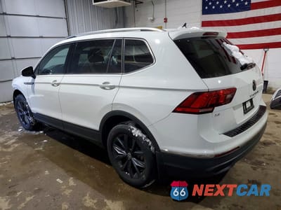 Drugie zdjęcie samochodu z przodu: 2024 VOLKSWAGEN TIGUAN SE VIN:3VVMB7AX0RM116164 - miniatura