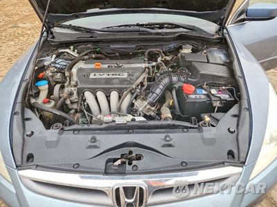 Zdjęcie 11 z 13 samochodu: 2007 HONDA ACCORD LX VIN:1HGCM56487A029146 - miniatura