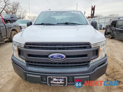 Piąte zdjęcie samochodu w środku: 2019 FORD F150 SUPERCREW VIN:1FTEW1CB3KKC54963 - miniatura