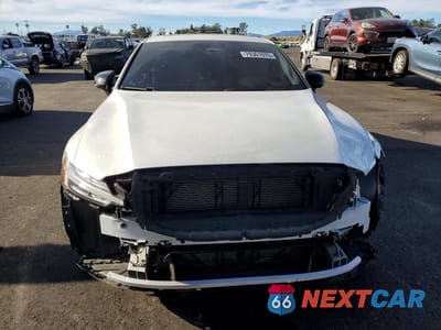 Piąte zdjęcie samochodu w środku: 2024 VOLVO S60 ULTIMATE VIN:7JRL12TM6RG305545 - miniatura