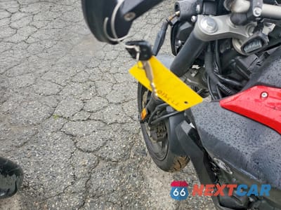 Zdjęcie 8 z 10 samochodu: 2015 YAMAHA FZ07 C VIN:JYARM06Y0FA000071 - miniatura