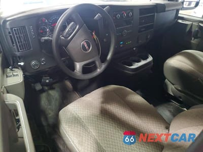 Zdjęcie 8 z 12 samochodu: 2023 GMC SAVANA G2500 *** CARGO VAN *** VIN:1GTW7AFPXP1225370 - miniatura