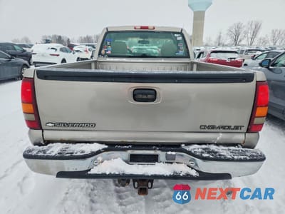 Zdjęcie 6 z 13 samochodu: 2001 CHEVROLET SILVERADO K1500 VIN:1GCEK14T71Z170329 - miniatura