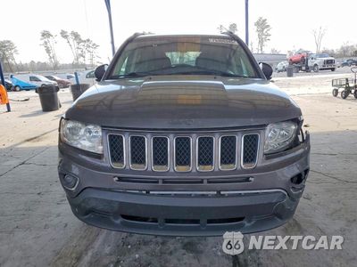 Piąte zdjęcie samochodu w środku: 2015 JEEP COMPASS SPORT VIN:1C4NJCBA8FD170571 - miniatura