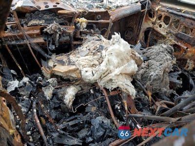 Zdjęcie 8 z 11 samochodu: 1991 BMW 325 I AUTOMATIC VIN:WBAAD2314MED30788 - miniatura