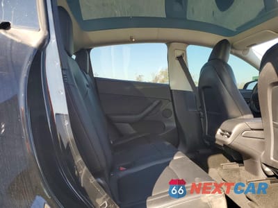 Zdjęcie 11 z 14 samochodu: 2021 TESLA MODEL Y VIN:5YJYGDEE0MF067991 - miniatura