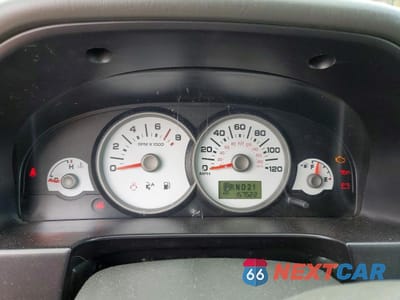 Zdjęcie 9 z 11 samochodu: 2005 FORD ESCAPE XLT VIN:1FMYU03195KE23257 - miniatura