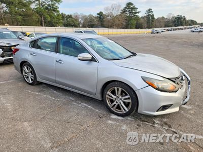 Czwarte zdjęcie samochodu z boku: 2017 NISSAN ALTIMA 3.5SL VIN:1N4BL3AP3HC119304 - miniatura