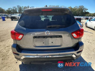 Zdjęcie 6 z 13 samochodu: 2017 NISSAN PATHFINDER SV VIN:5N1DR2MN7HC647879 - miniatura