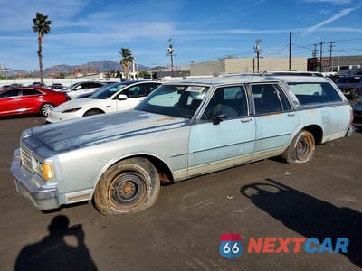 1985 CHEVROLET CAPRICE 1G1BN35HX1X113618 - główne zdjęcie licytacji z USA - miniatura