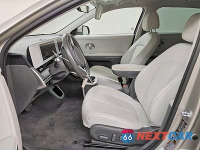 Zdjęcie 7 z 14 samochodu: 2023 HYUNDAI IONIQ 5 SEL VIN:KM8KNDAF6PU219015 - miniatura