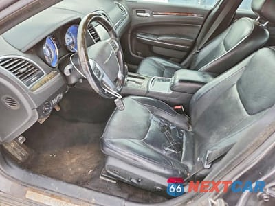 Zdjęcie 7 z 11 samochodu: 2013 CHRYSLER 300C VIN:2C3CCAET9DH547092 - miniatura