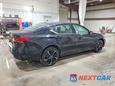 Trzecie zdjęcie samochodu z tyłu: 2023 NISSAN ALTIMA 2.5 SR VIN:1N4BL4CW7PN349991 - miniatura