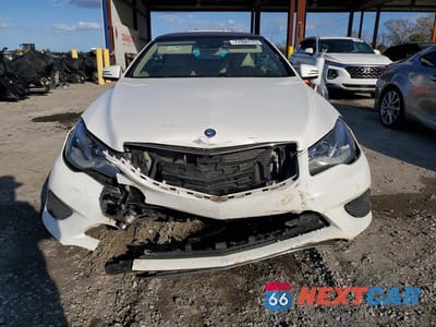 Piąte zdjęcie samochodu w środku: 2015 MERCEDES-BENZ E 400 VIN:WDDKK6FF9FF297542 - miniatura