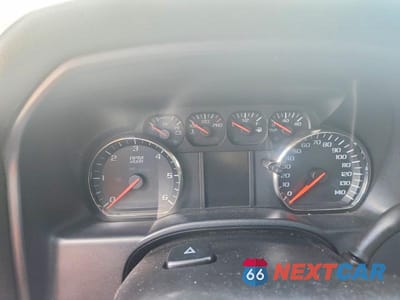 Zdjęcie 9 z 11 samochodu: 2018 CHEVROLET SILVERADO C1500 VIN:1GCNCNEH7JZ219253 - miniatura