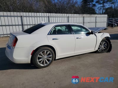 Trzecie zdjęcie samochodu z tyłu: 2019 CHRYSLER 300 LIMITED VIN:2C3CCAKG1KH528797 - miniatura