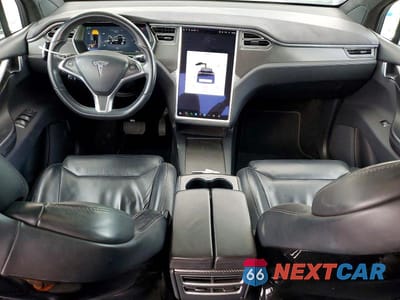 Zdjęcie 8 z 13 samochodu: 2017 TESLA MODEL X VIN:5YJXCBE20HF041799 - miniatura