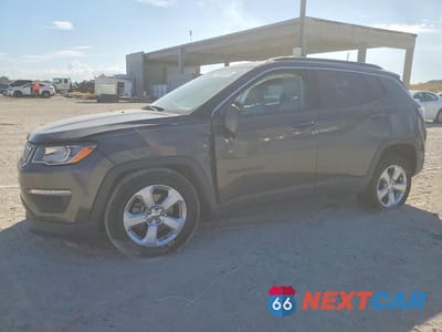 2018 JEEP COMPASS LATITUDE 3C4NJCBB5JT256996 - główne zdjęcie licytacji z USA - miniatura