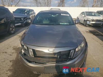 Piąte zdjęcie samochodu w środku: 2013 KIA OPTIMA SX VIN:5XXGR4A66DG091231 - miniatura