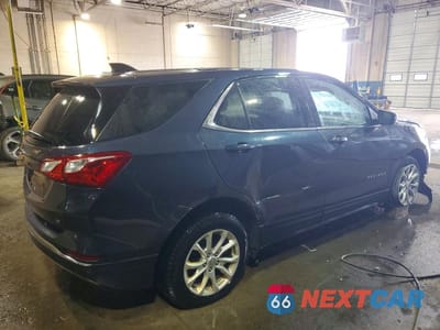 Trzecie zdjęcie samochodu z tyłu: 2019 CHEVROLET EQUINOX LT VIN:3GNAXKEV5KL242120 - miniatura