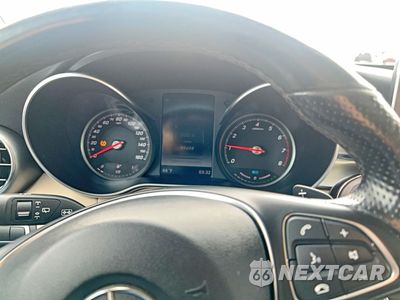 Zdjęcie 8 z 10 samochodu: 2019 MERCEDES-BENZ GLC 350E VIN:WDC0G5EB6KF536321 - miniatura