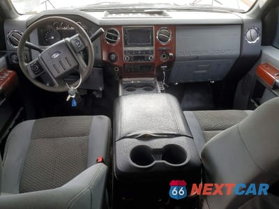 Zdjęcie 8 z 12 samochodu: 2015 FORD F350 SUPER DUTY VIN:1FT8W3BT8FEA94487 - miniatura