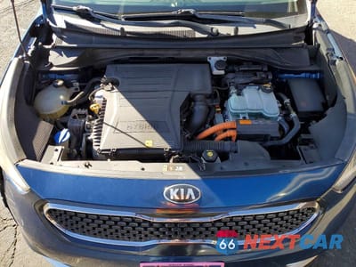 Zdjęcie 11 z 12 samochodu: 2017 KIA NIRO TOURING VIN:KNDCE3LC4H5051120 - miniatura