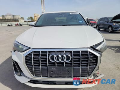 Piąte zdjęcie samochodu w środku: 2022 AUDI Q3 PREMIUM S LINE 45 VIN:WA1DECF31N1024468 - miniatura